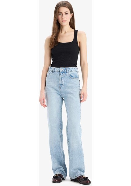 Yeni Sezon Slim Fit Dar Kesim Basic Düz Yuvarlak Yaka Fitilli Kaşkorse Atlet fiyatları