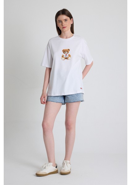 Beyaz Ayı Baskılı Oversize Tişört 6402 modelleri