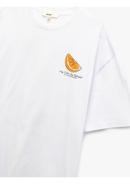 Yeni Sezon Kısa Kollu Bisiklet Yaka Pamuklu Arkası Limon Baskılı Oversize Kadın Tişört modelleri