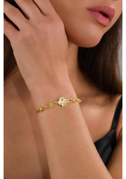 Gümüş Altın Gold Kaplama Yonca Çiçek Lazer Işlemeli Taşsız Bileklik fiyatları