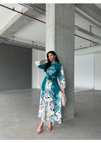 Atlas Kumaş Elbise(Kemer Dahildir)