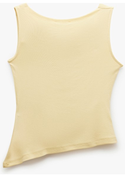 Yeni Sezon Slim Fit Degaje Yaka Asimetrik Kolsuz Viskon Bluz fırsatları