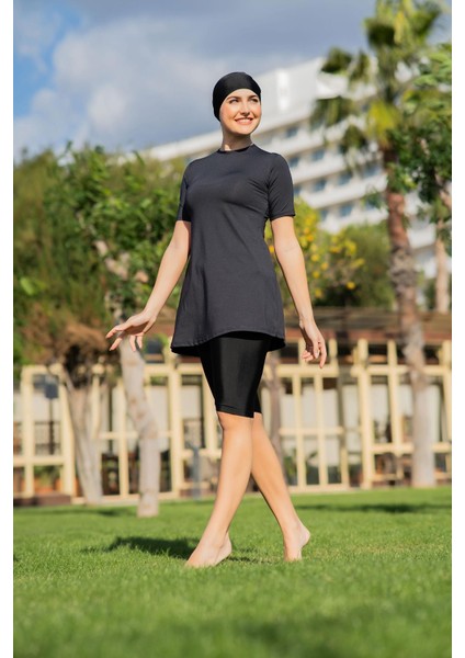 Kadın Siyah Kısa Kollu Taytlı Düz Yarı Tesettür Mayo C4T5N2O52-1