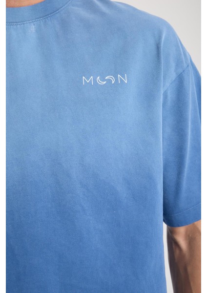 Erkek Bisiklet Yaka Pamuk Moon Baskılı T-Shirt - Modern ve Şık Spor Tarzı, Yazlık modelleri