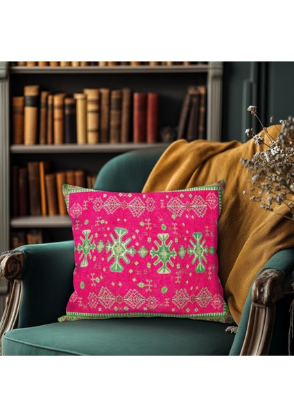 Antika Kilim Desenli Baskı Kırlent Kılıfı