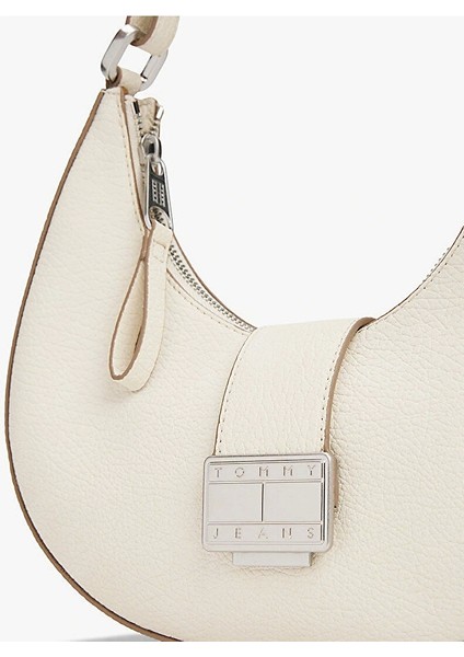 Tjw Crush Shoulder Bag Kadın Bej Omuz Çantası AW0AW17539ACG modelleri