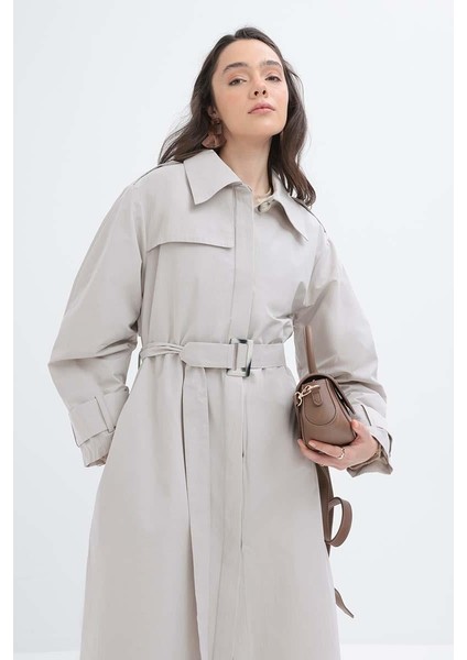 Taş-Kemerli Cepli Rüzgarlıklı Trençkot