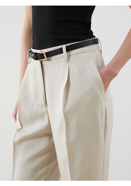 Yeni Sezon Beli Kemerli Kadin Pantolon - S5NO59Z8 modelleri