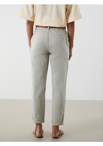 Yeni Sezon Beli Kemerli Carrot Fit Kadin Jean Pantolon - S5OL12Z8 fırsatları