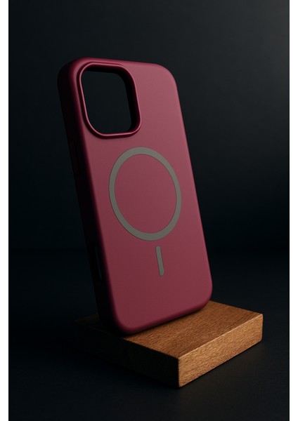 iPhone 16 Pro max Magsafe Uyumlu Vişne Rengi Premium Silikon Kılıf – Tutkunun Rengi Cebinde