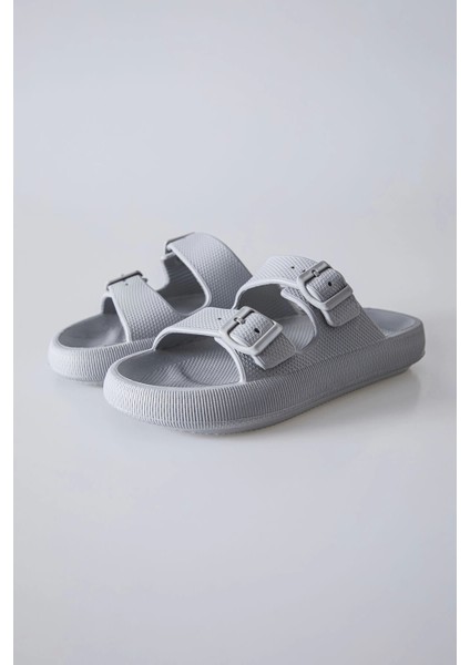 Buz Yüksek Tabanlı Çift Tokalı Erkek Terlik -89302