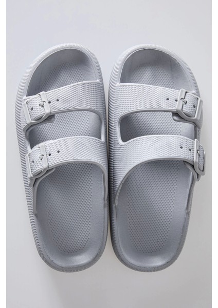 Buz Yüksek Tabanlı Çift Tokalı Erkek Terlik -89302 fırsatları