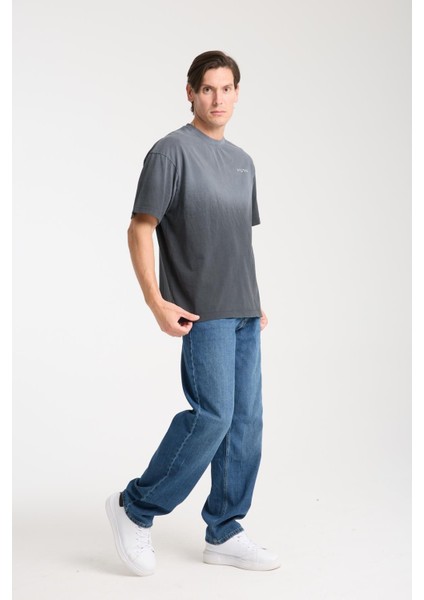 Erkek Bisiklet Yaka Pamuk Moon Baskılı T-Shirt - Modern ve Şık Spor Tarzı, Yazlık indirimleri