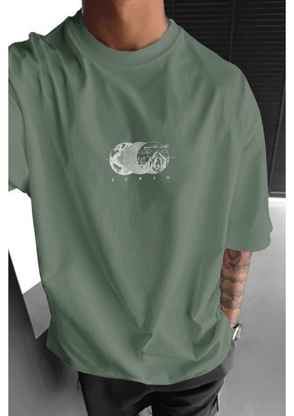 Erkek Açık Yeşil Earth Oversize Fit Bol Geniş Kalıp Salaş Kesim T-Shirt