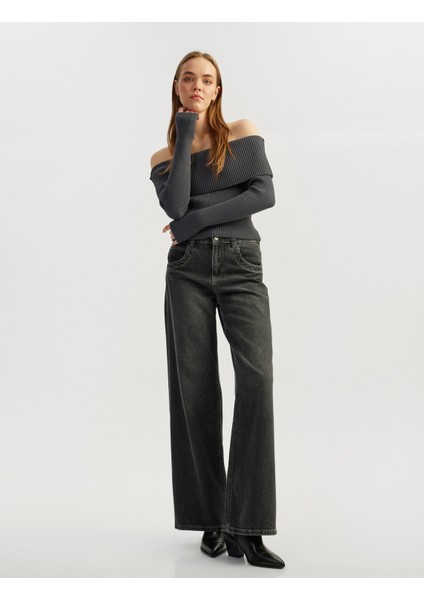 Yeni Sezon Slim Fit Uzun Kollu Omzu Açık Madonna Yaka Triko Kazak