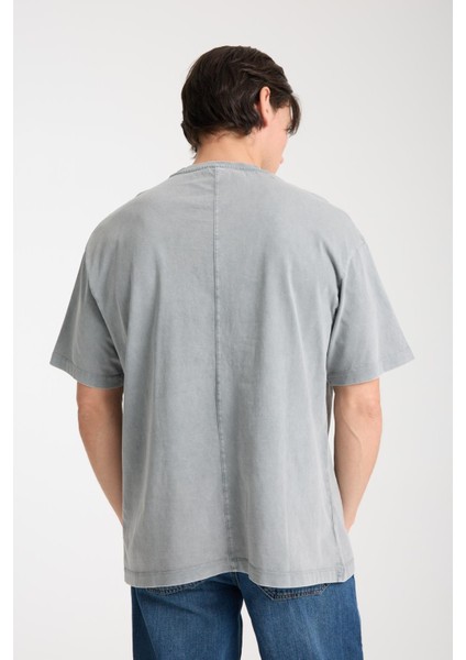 Erkek Pamuk Bisiklet Yaka Oversize T-Shirt - Yazlık Rahat ve Trendy Tarz fiyatları