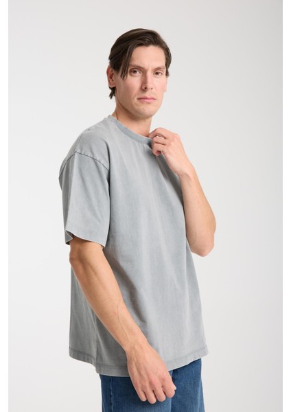 Erkek Pamuk Bisiklet Yaka Oversize T-Shirt - Yazlık Rahat ve Trendy Tarz indirimleri