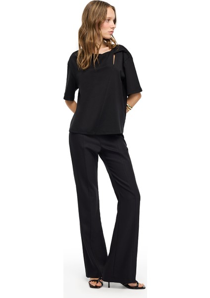 Makis Siyah Renk Regular Fit Bisiklet Yaka Düşük Kollu Tişört fırsatları