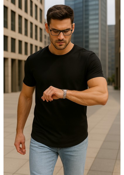 Fit Kalıp Premium Kas Yapısını Öne Çıkaran T-Shirt