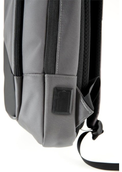 51392 Laptop Bölmeli Sırt Çantası – Çok Gözlü, Suya Dayanıklı, Günlük Kullanıma Uygun - Gri