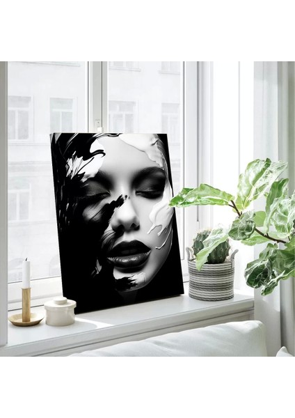 Yüzdeki Karma Kanvas Tablo modelleri