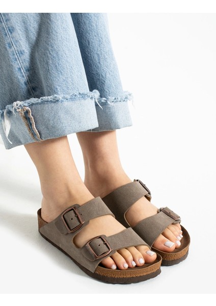 Fuga Comfort Unisex Tokalı Terlik Vizon fiyatları