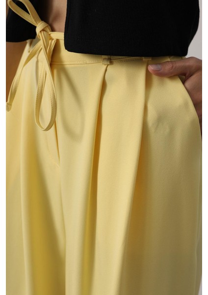Pileli Bağcıklı Oversize Pantolon - Sarı