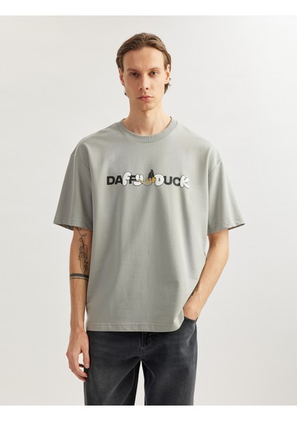 Yeni Sezon Kısa Kollu Pamuklu Tok Kumaş Bisiklet Yaka Oversize Baskılı Lisanslı Daffy Duck Tişört modelleri