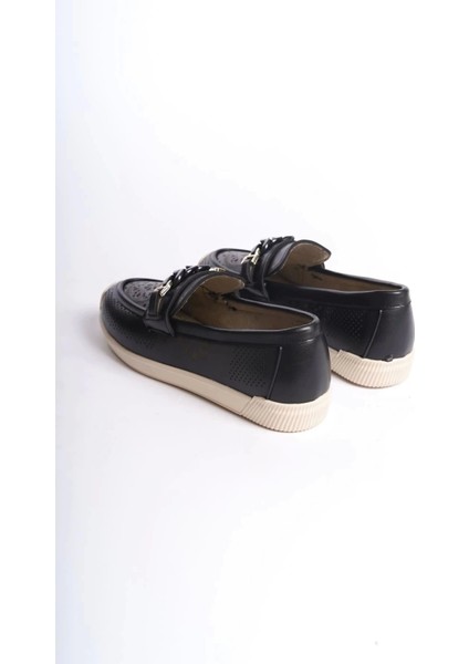 Lızy-Sıyah-Cıcek-Cılt-Kt fırsatları