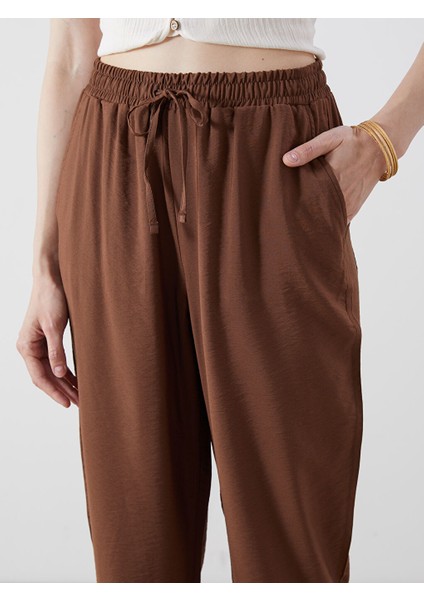 Yeni Sezon Beli Lastikli Havuc Kesim Kadin Pantolon - S5O263Z8 modelleri