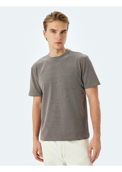 Yeni Sezon Cep Detaylı Bisiklet Yaka Regular Fit Pike Kumaş Kısa Kollu Basic Tişört modelleri
