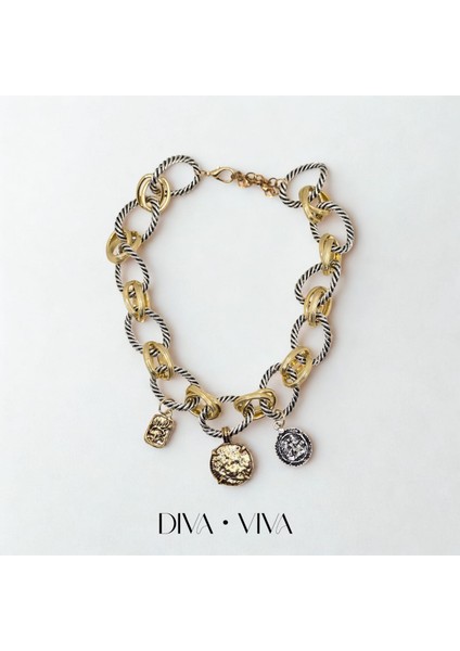 - Dual Medallion Kadın Büyük Halka Zincir Kolye