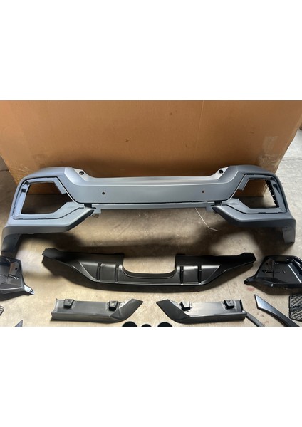 Honda Civic Fc5 Typer Arka Tampon ve Difüzör Seti