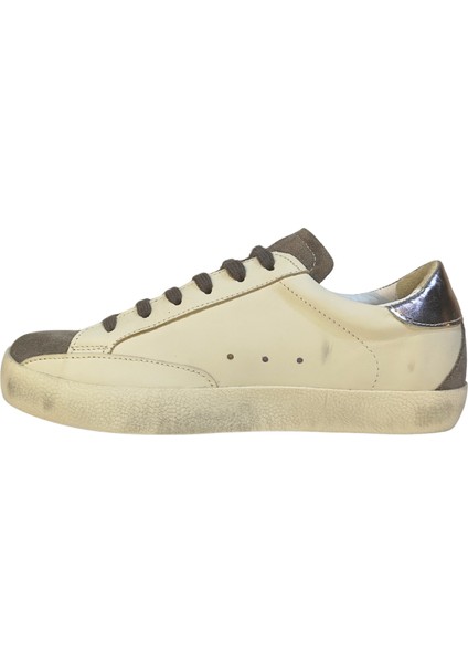 Kadın Goose Model Yıldız Detaylı Gülük %100 Deri Sneakers Ayakkabı 25NW00401