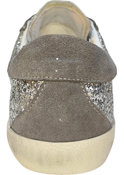 Kadın Goose Model Yıldız Detaylı Gülük %100 Deri Sneakers Ayakkabı 25NW00401