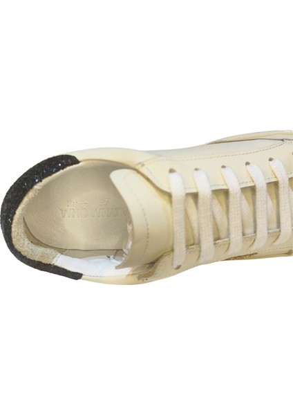 Kadın Goose Model Yıldız Detaylı Gülük %100 Deri Sneakers Ayakkabı 25NW00401