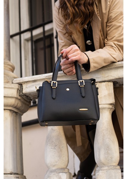 1415 Kadın Uzun Askılı 4 Bölmeli Gold Aksesuarlı Sade Şık Omuz ve El Çantası