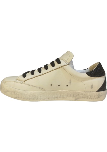 Kadın Goose Model Yıldız Detaylı Gülük %100 Deri Sneakers Ayakkabı 25NW00401 indirimleri