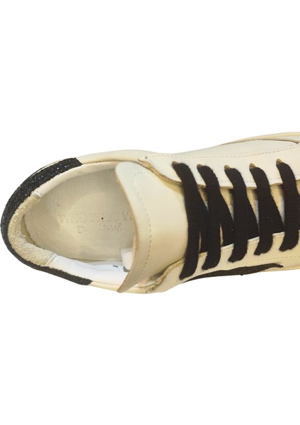 Kadın Goose Model Yıldız Detaylı Gülük %100 Deri Sneakers Ayakkabı 25NW00401