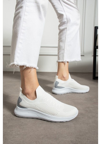 041 Bağcık Baskılı Rahat Taban Beyaz Unisex Günlük Spor Ayakkabı Lescarmine fiyatları