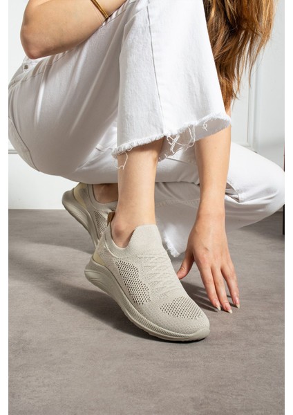 041 Bağcık Baskılı Rahat Taban Bej Unisex Günlük Spor Ayakkabı Lescarmine indirimleri