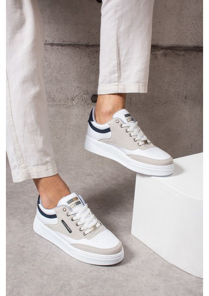 907 Beyaz Renk Bağcıklı Krem Detay Beyaz Taban Rahat Erkek Spor Ayakkabı Lescarmine