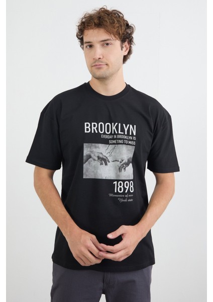 Brooklyn Yazı Baskılı Oversize Tişört
