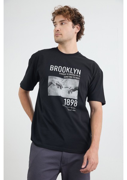 Brooklyn Yazı Baskılı Oversize Tişört fırsatları