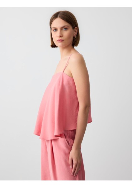 Pembe Askılı Düz Yaka Kısa Dokuma Bluz modelleri