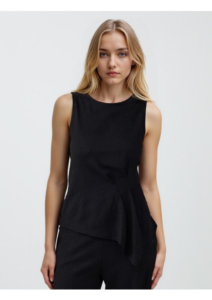 Siyah Bisiklet Yaka Kolsuz Örme Bluz