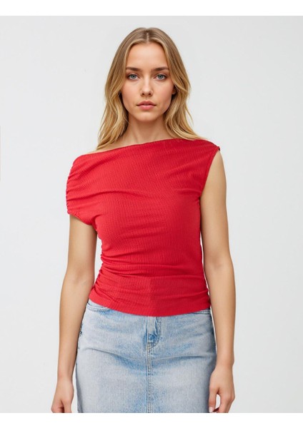 Kırmızı Kayık Yaka Örme Bluz