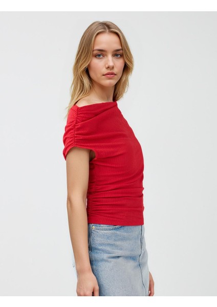 Kırmızı Kayık Yaka Örme Bluz fırsatları
