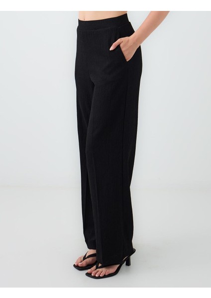 Siyah Rahat Kesim Uzun Bol Paça Normal Bel Örme Pantolon fırsatları