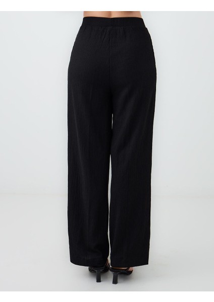 Siyah Rahat Kesim Uzun Bol Paça Normal Bel Örme Pantolon indirimleri